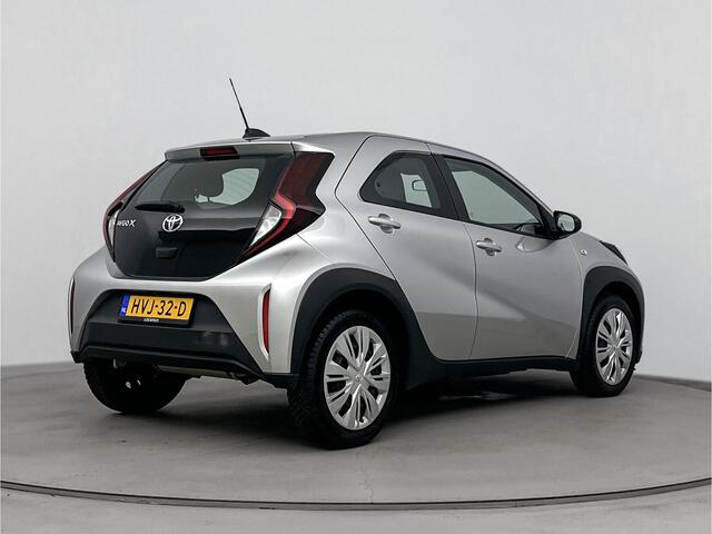 Toyota AYGO X 1.0 VVT-i MT Play