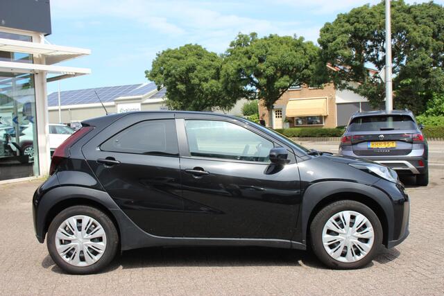 Toyota AYGO X 1.0 VVT-i S-CVT Play Automaat | Adapt. cruise | Apple Carplay/Android auto |