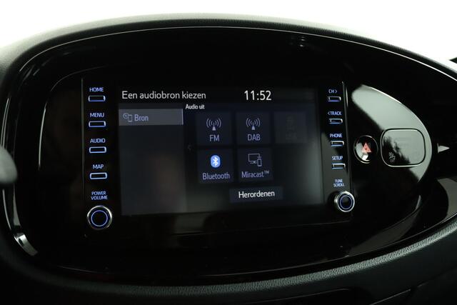 Toyota AYGO X 1.0 VVT-i MT Pulse | Apple Carplay / Android auto | Parkeercamera | Adaptieve Cruise-control |