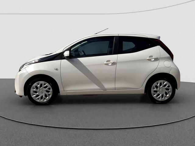Toyota AYGO 1.0 VVT-i x-play | Airco | Camera |
