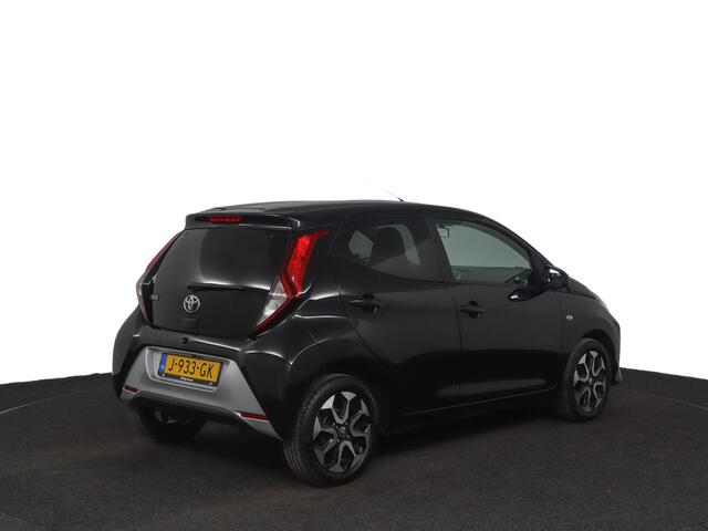 Toyota AYGO 1.0 VVT-i x-joy | Automaat | Climate control | Parkeercamera |
