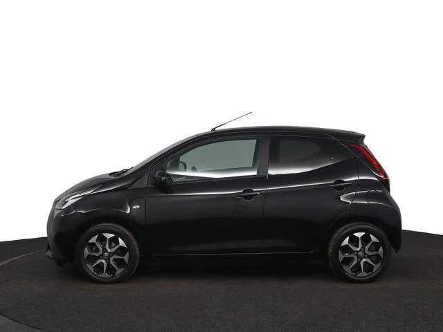 Toyota AYGO 1.0 VVT-i x-joy | Automaat | Climate control | Parkeercamera |