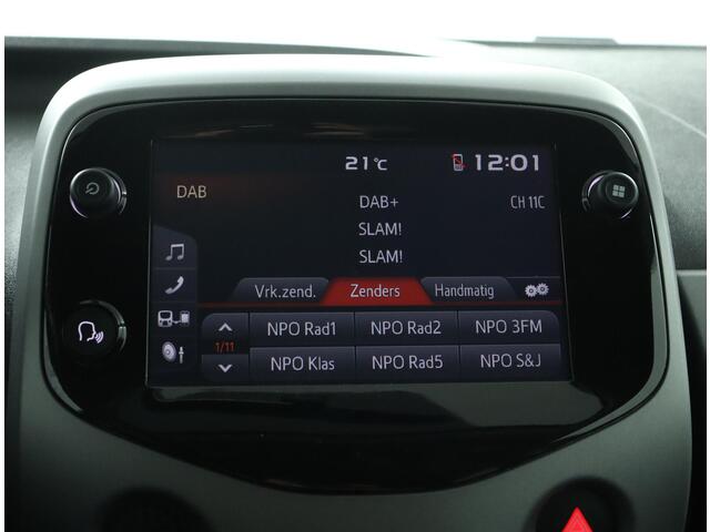 Toyota AYGO 1.0 VVT-i x-joy | Automaat | Climate control | Parkeercamera |