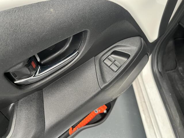 Toyota AYGO 1.0 VVT-i x-joy Cabrio, NL auto, Luxe versie
