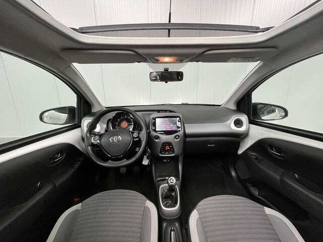Toyota AYGO 1.0 VVT-i x-joy Cabrio, NL auto, Luxe versie