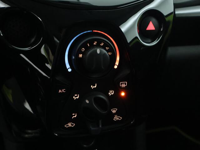 Toyota AYGO 1.0 VVT-i x-cite
