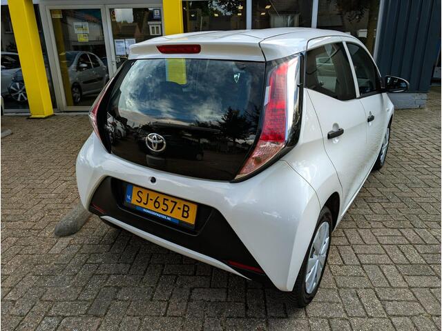 Toyota AYGO 1.0 VVT-i x-fun CARPLAY All-in prijs!