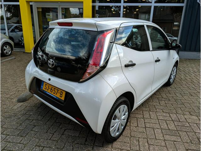 Toyota AYGO 1.0 VVT-i x-fun CARPLAY All-in prijs!