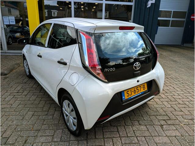 Toyota AYGO 1.0 VVT-i x-fun CARPLAY All-in prijs!