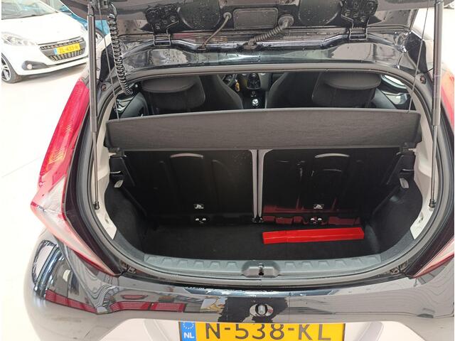 Toyota AYGO 1.0 VVT-i x-play