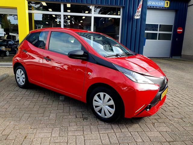 Toyota AYGO 1.0 VVT-i x-fun CARPLAY All-in prijs!