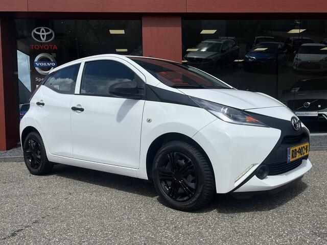 Toyota AYGO 1.0 VVT-i x-fun | Airco | Radio