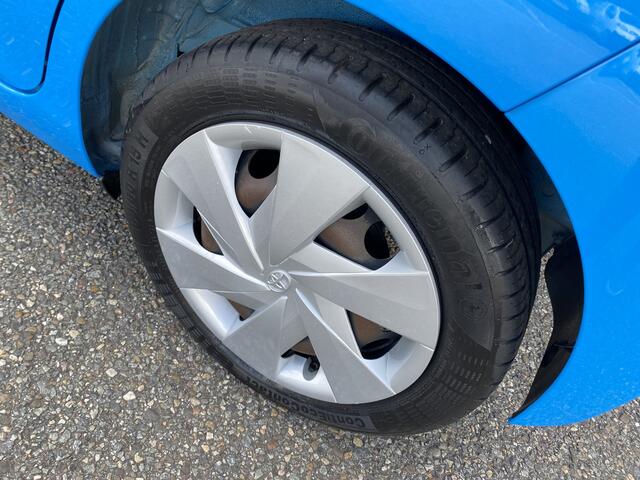 Toyota AYGO 1.0 VVT-i x-play