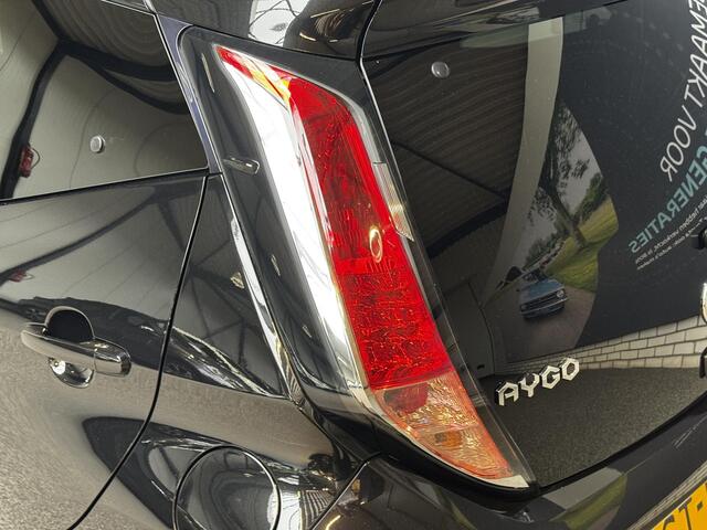 Toyota AYGO 1.0 VVT-i x-joy