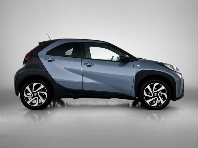 Toyota AYGO X 1.0 VVT-i S-CVT Play