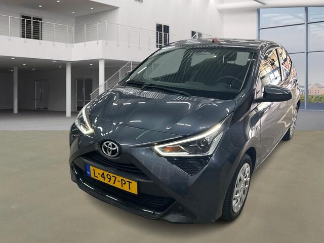 Toyota AYGO 1.0 VVT-i x-play AUT! 1e Eig! Carplay! Camera! VERWACHT!!