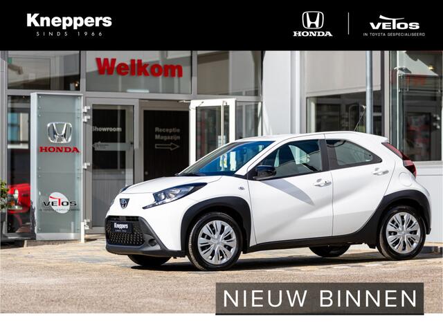 Toyota AYGO X 1.0 VVT-i MT Business Key-less, Achteruitrijcamera, Cruise, Stoelverwarming , All-in Rijklaarprijs