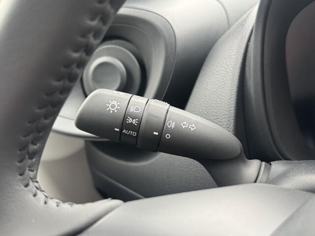 Toyota AYGO X 1.0 VVT-i MT Business Key-less, Achteruitrijcamera, Cruise, Stoelverwarming , All-in Rijklaarprijs