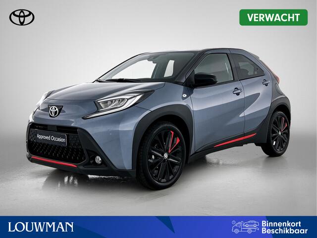 Toyota AYGO X 1.0 VVT-i S-CVT Premium Undercover | Navigatie | Stoelverwarming | Parkersensoren voor + achter |