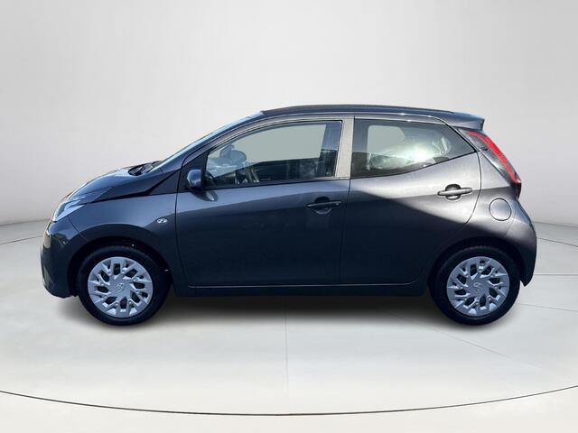 Toyota AYGO 1.0 VVT-i x-play cabrio **APPLE CARPLAY/ BEGRENZER/ AIRCO/ 36 MAANDEN GARANTIE**