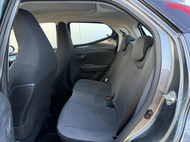 Toyota AYGO 1.0 VVT-i x-play cabrio **APPLE CARPLAY/ BEGRENZER/ AIRCO/ 36 MAANDEN GARANTIE**