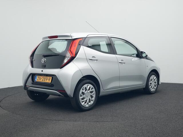 Toyota AYGO 1.0 VVT-i x-play Reco aangemeld 22-7