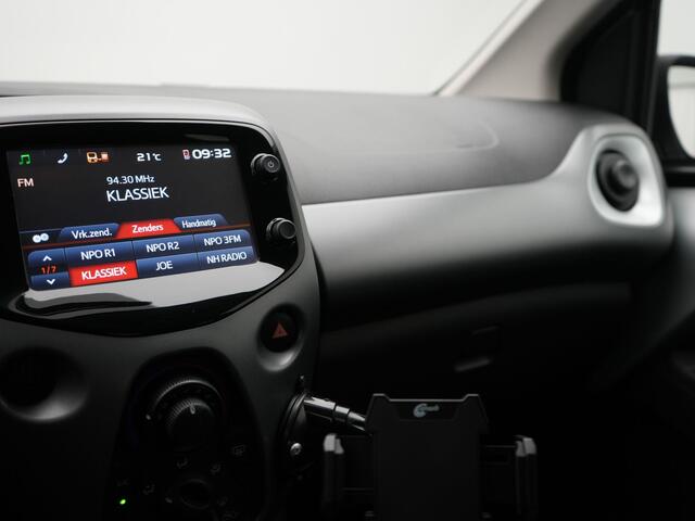 Toyota AYGO 1.0 VVT-i x-play Reco aangemeld 22-7