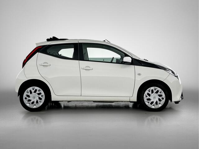 Toyota AYGO 1.0 VVT-i x-play | Cabrio-dak | Airco | Camera |