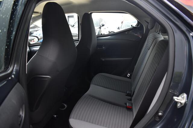 Toyota AYGO 1.0 VVT-i x-play limited | CAMERA | AIRCO | APPLECARPLAY/ANDROIDAUTO