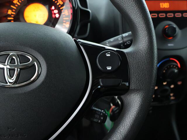 Toyota AYGO 1.0 VVT-i x-fun | Airco | 5 deurs | Lage km-stand |