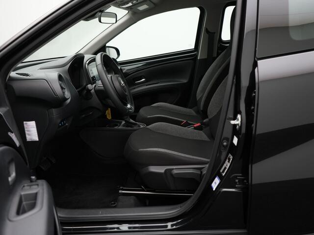 Toyota AYGO X 1.0 VVT-i S-CVT Play reco aangemeld 10-6