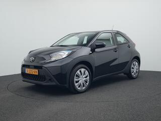 toyota-aygo-x-1.0-vvt-i-s-cvt-play-