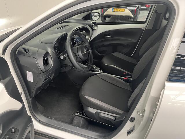 Toyota AYGO X 1.0 VVT-i S-CVT first