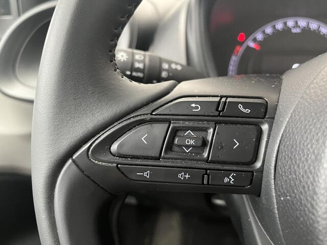 Toyota AYGO X 1.0 VVT-i S-CVT first