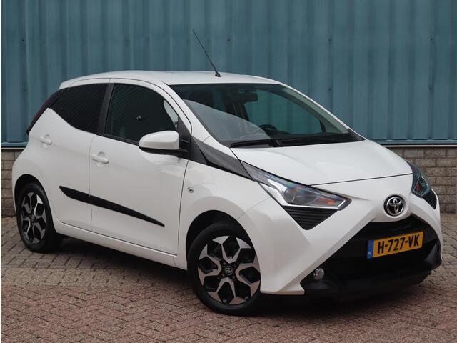 Toyota AYGO 5-deurs x-joy 1.0 VVT-i 72pk | APPLE CARPLAY / ANDROID AUTO | CAMERA | CLIMA | ELEKTRISCH PAKKET |