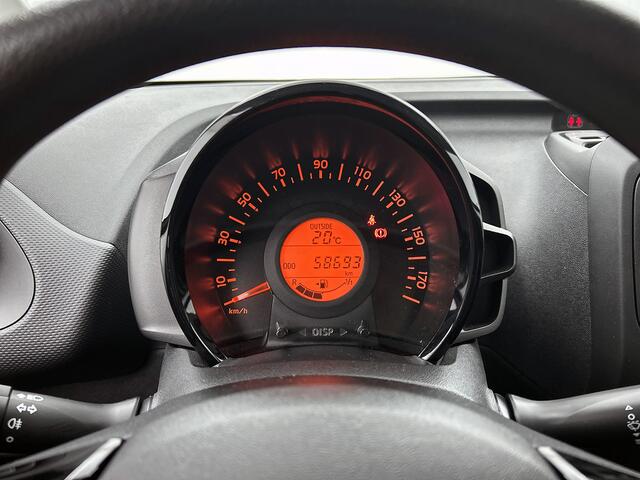 Toyota AYGO 5-drs 1.0 VVT-i X-Fun | Airco | Bluetooth |