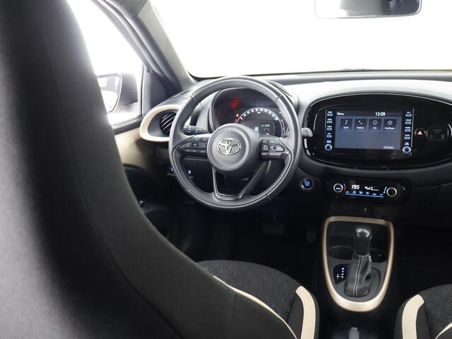 Toyota AYGO X 1.0 VVT-i AUTOMAAT PULSE LIMITED ED. KEYLESS. PDC . CRUISE .LMV.CARPLAY NAVIGATIE GARANTIE TOT 6-2032