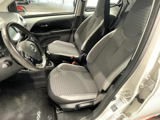 Toyota AYGO 1.0 VVT-i x-play limited Airco | Applecarplay\Androidauto | Camera