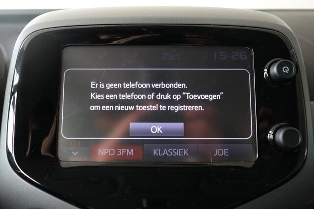 Toyota AYGO 1.0 VVT-i x-play Cabrio, Camera, Airco, Bluetooth, Lichtmetalen velgen, 1e eigenaar, Dealer onderhouden!