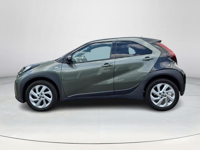 Toyota AYGO X 1.0 VVT-i S-CVT Pulse | Automaat | Licht metalen velgen | Navigatie | Parkeercamera | Climate control |
