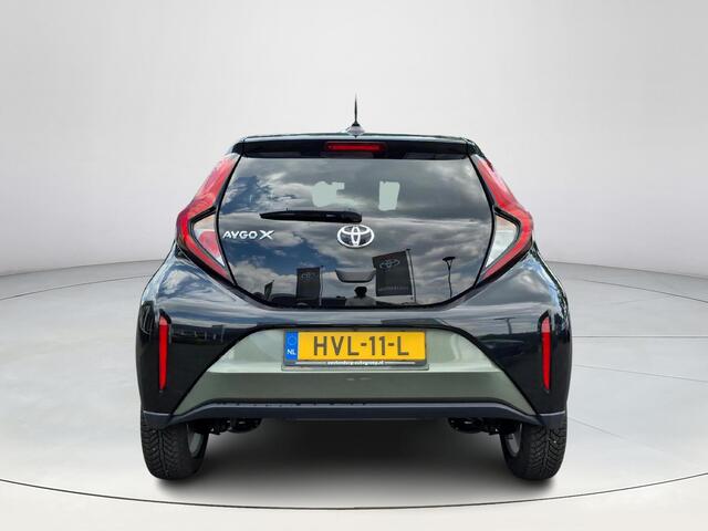 Toyota AYGO X 1.0 VVT-i S-CVT Pulse | Automaat | Licht metalen velgen | Navigatie | Parkeercamera | Climate control |