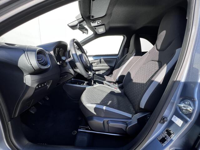 Toyota AYGO X 1.0 VVT-i MT Pulse / Dealer onderhouden / Achteruitrijcamera / Adaptieve CC / Parkeersensoren V+A / 17" LM wielen / Climate control / Navigatie via Apple Carplay Android /