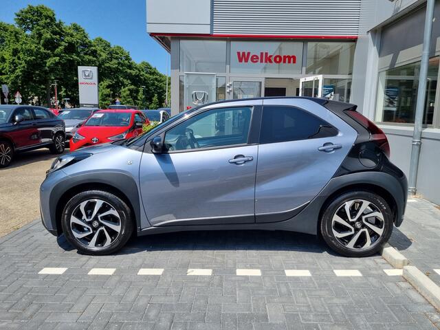 Toyota AYGO X 1.0 VVT-i MT Pulse Automaat Apple/Android, Cruise, 17inch velgen, Voorstoelen verwarmd , All-in Rijklaarprijs