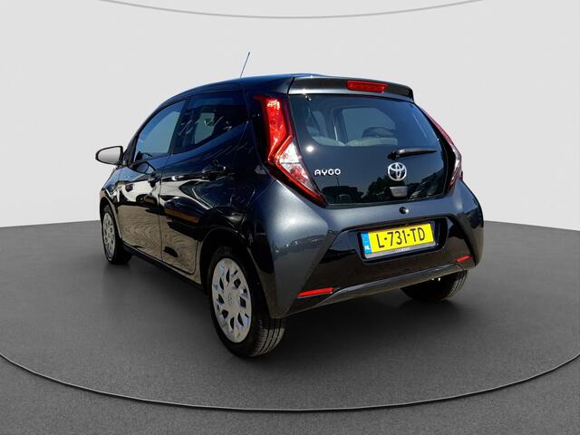 Toyota AYGO 1.0 VVT-i x-play | Camera | Airco |