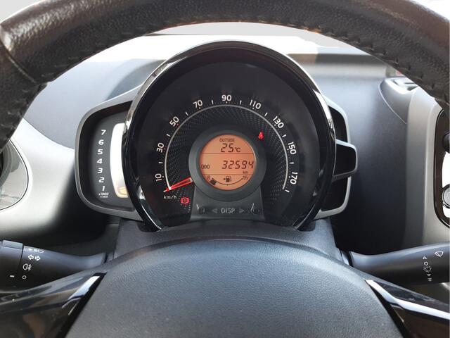 Toyota AYGO 1.0 VVT-i x-play | Camera | Airco |