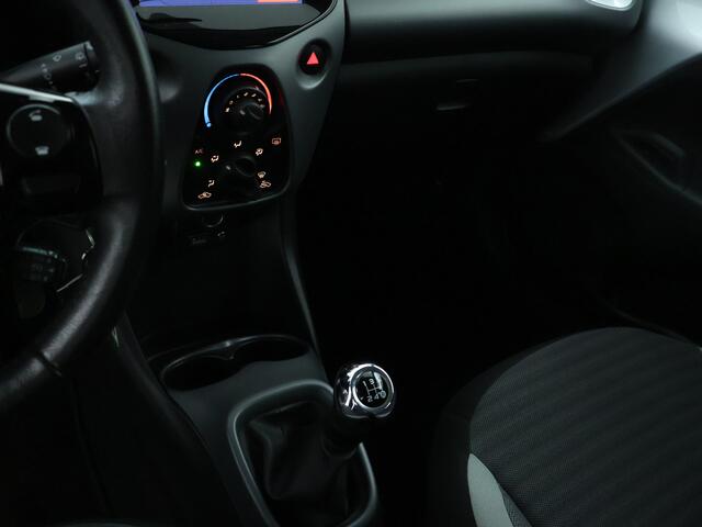 Toyota AYGO 1.0 VVT-i x-play | Carplay | Cruise Control |
