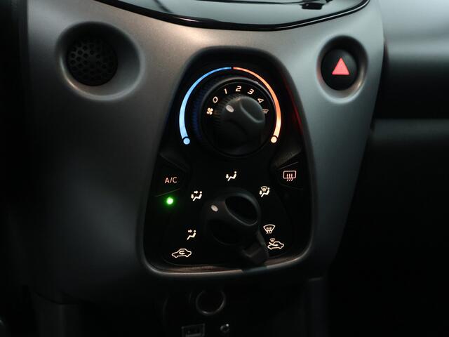 Toyota AYGO 1.0 VVT-i x-play | Carplay | Cruise Control |