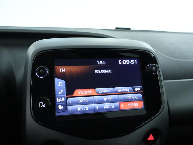Toyota AYGO 1.0 VVT-i x-play | Carplay | Cruise Control |