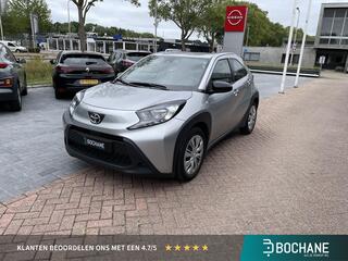 toyota-aygo-x-1.0-vvt-i-mt-play