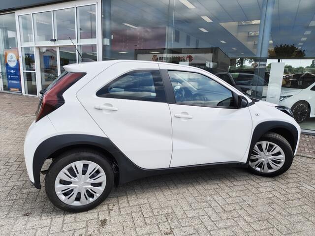 Toyota AYGO 1.0 VVT-i MT play | Adaptieve Cruise Control | Android Auto/Appl